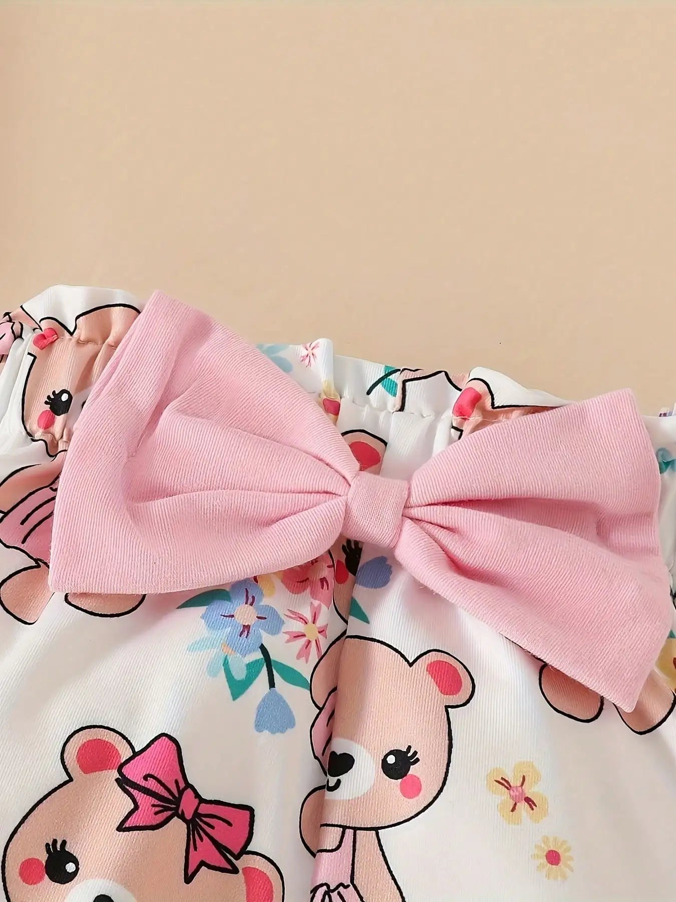 Baby Girl Summer 3pcs Outfit - Cartoon Bear Print Ruffle Top + Shorts + Headband