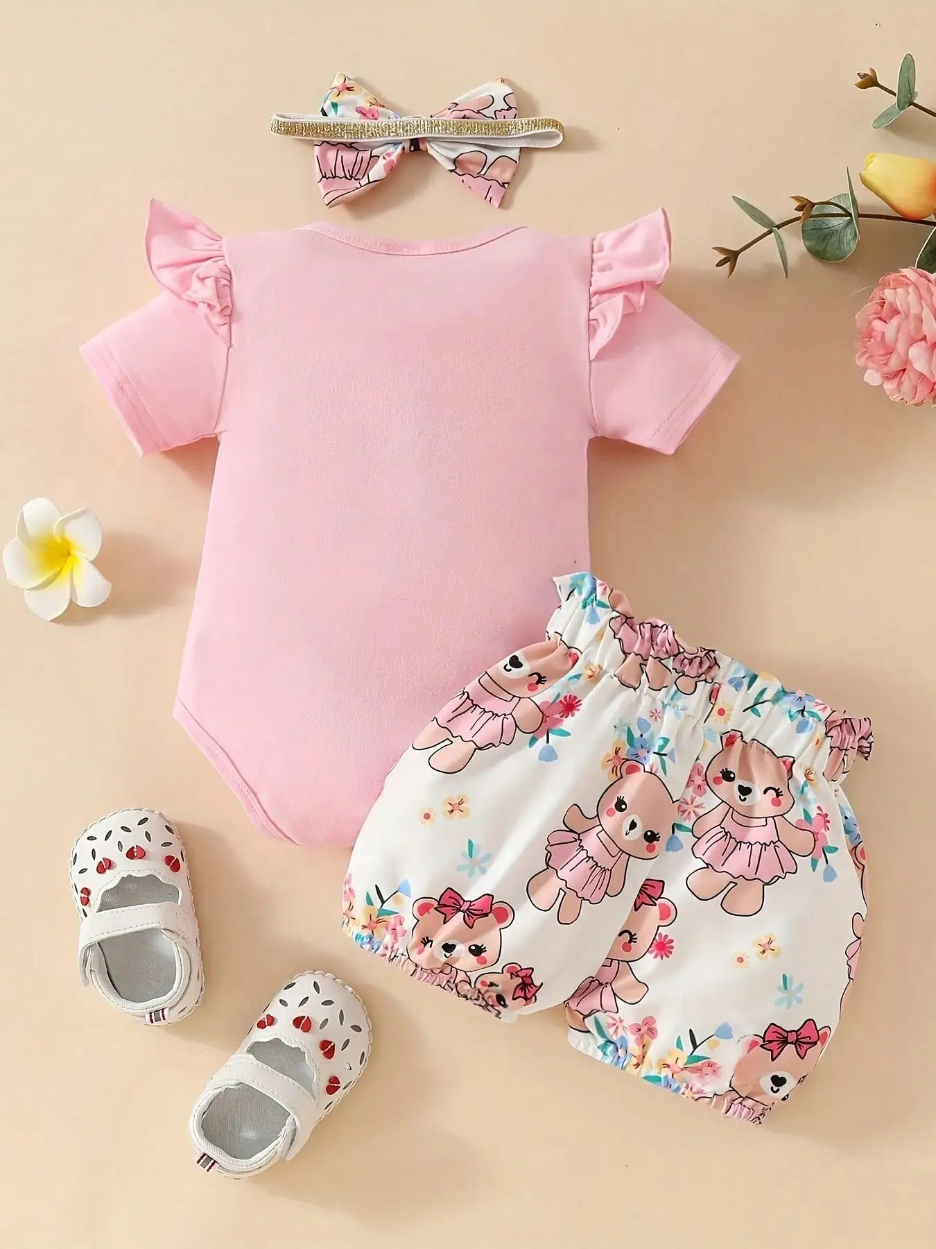 Baby Girl Summer 3pcs Outfit - Cartoon Bear Print Ruffle Top + Shorts + Headband